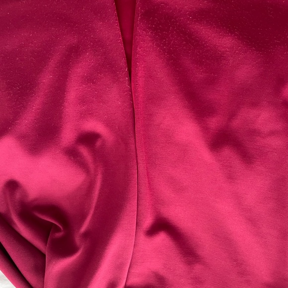 One-Shoulder Jersey Gown - Picture 5 of 5